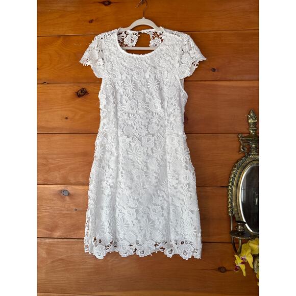 NWOT Lulus Romance Language White Backless Lace Dress Engagement Wedding Sz XL - Picture 3 of 7